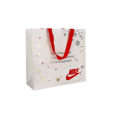 How Much Do Custom Cosmetic Packaging Boxes Cost in 2025?