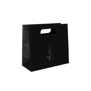Cosmetic Packaging Boxes manufacture.jpg