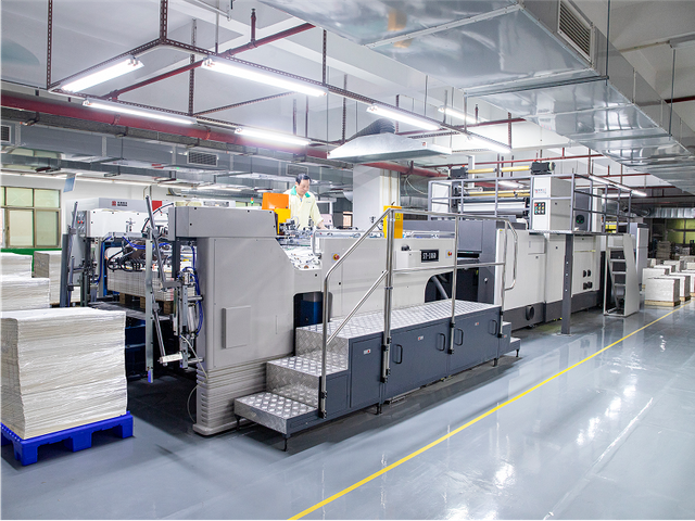 Automatic screen printing machine