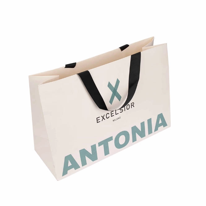 Apparel Packaging Boxes: How Fashion Brands Can Improve Unboxing