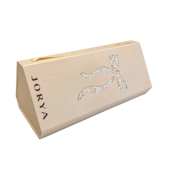Custom Paper Bags with Logo: What Brands Should Know Before Ordering