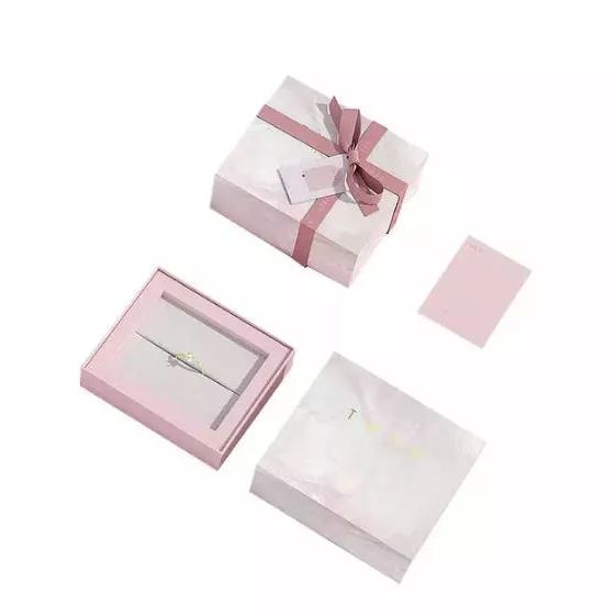 Jewelry Gift Boxes with Inserts: How to Protect Rings, Earrings and Necklaces
